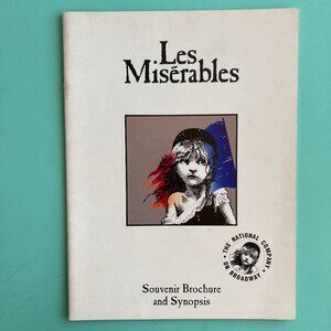 LES MISERABLES Souvenir Program Robert Evan Lisa Capps The National Company